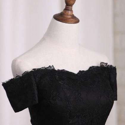 Sexy Black Lace A-line With Appliqu..