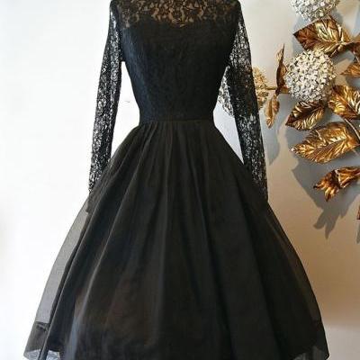Vintage Style A-Line Knee-Length Long Sleeves Black Homecoming Dress with Lace