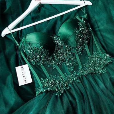 formal dress, evening gown, emerald green dress