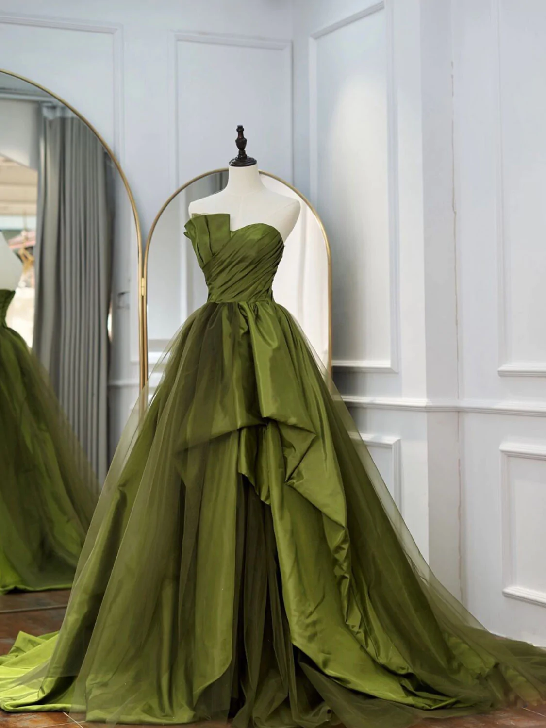 Green Off The Shoulder Satin Formal Long Evening Dresses 434