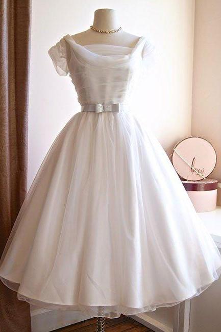 Vintage A-Line White Round Neck Retro Short Prom Dress with Bow