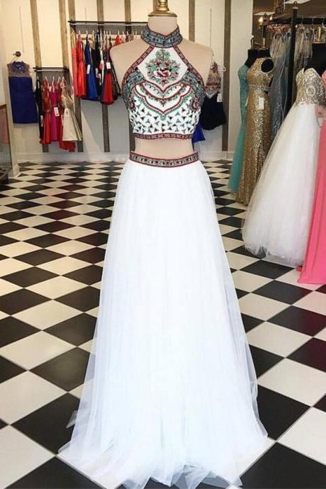 Hot-Selling Two Piece Halter Floor-Length Prom Dress with Embroidery