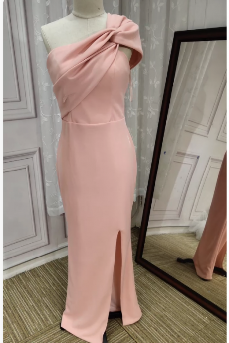 Blush pink prom dresses slit front