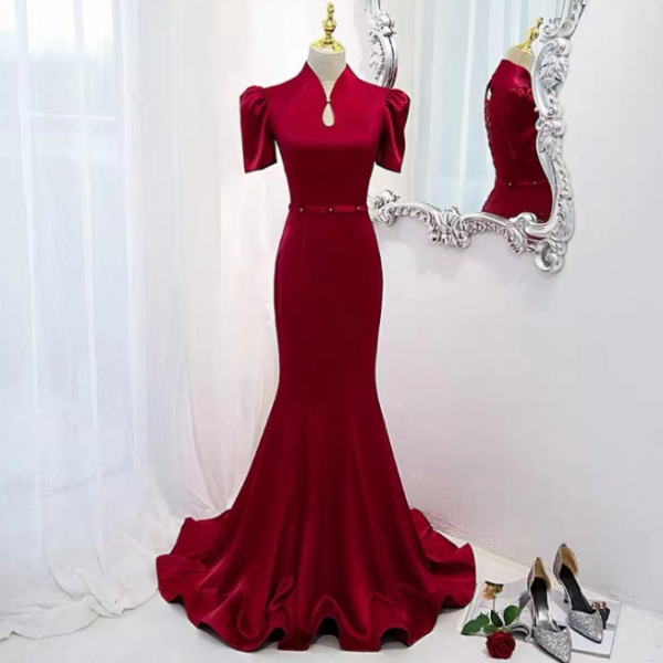 Blue Trumpet Strapless V Neck Boning Applique Tulle Long Prom Dress