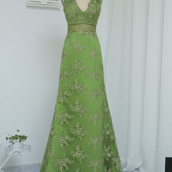 Elegant V-Neck V-Back Lace Long Prom Dress Formal Evening Dress 955